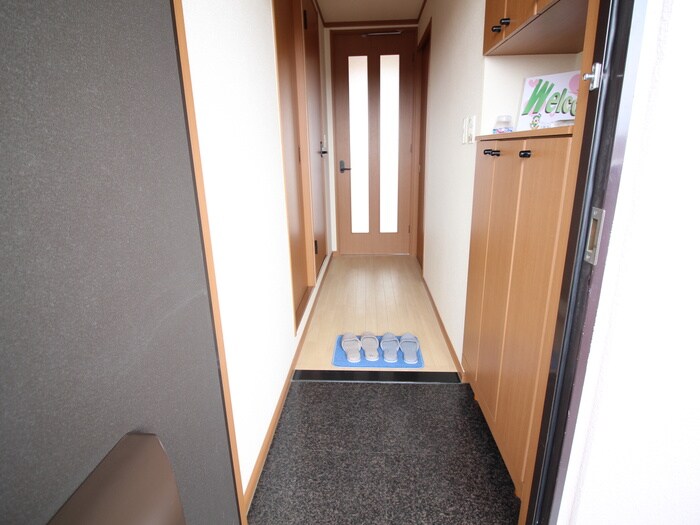 物件内観写真19　(廊下)