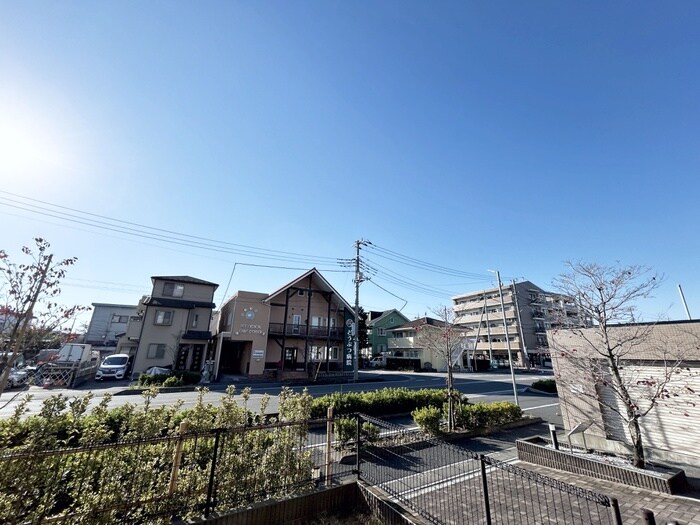 物件内観写真22　(室内からの展望)