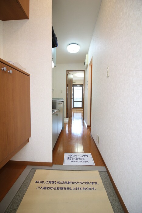 物件内観写真18　(廊下)