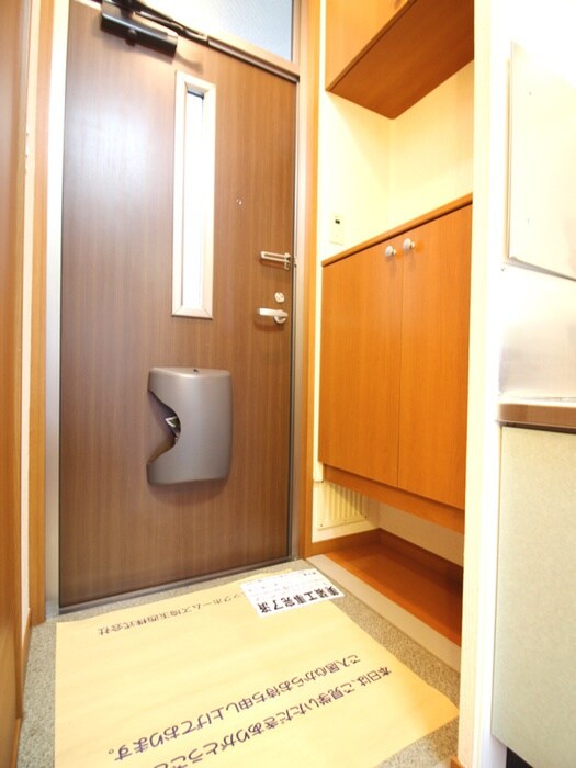 物件内観写真20　(玄関)
