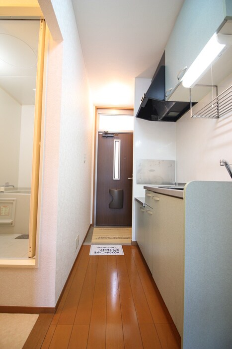 物件内観写真22　(廊下)