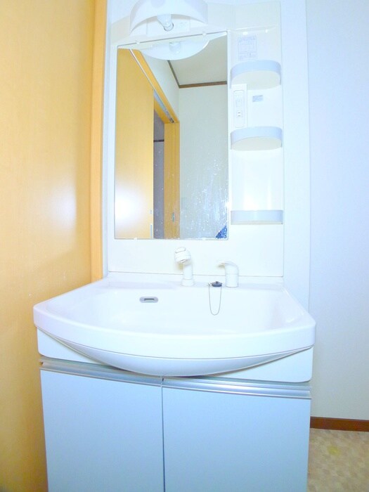 物件内観写真13　(洗面)