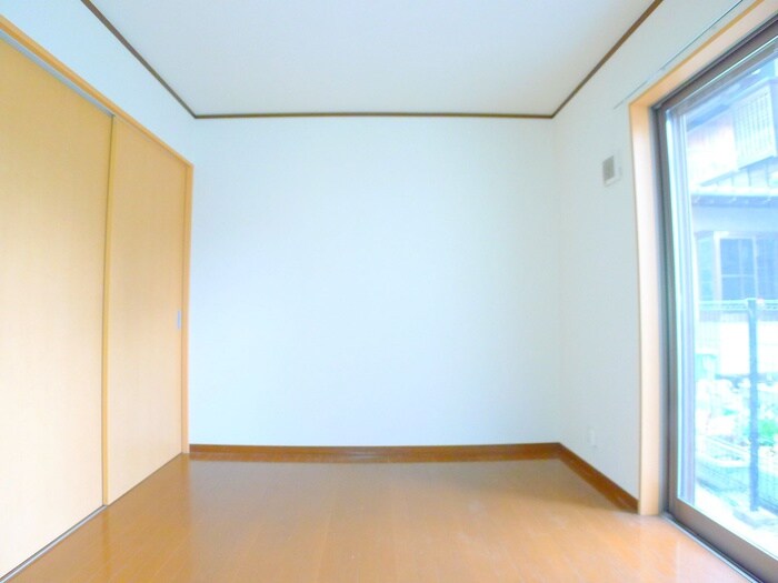 物件内観写真21　(居室)