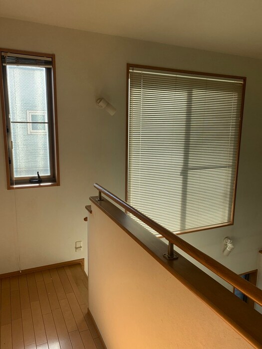 物件内観写真11　(廊下)