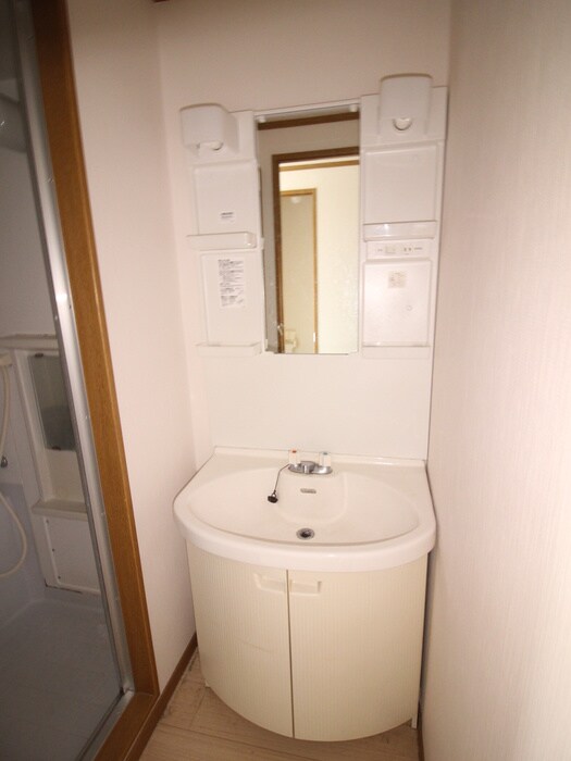 物件内観写真11　(洗面)