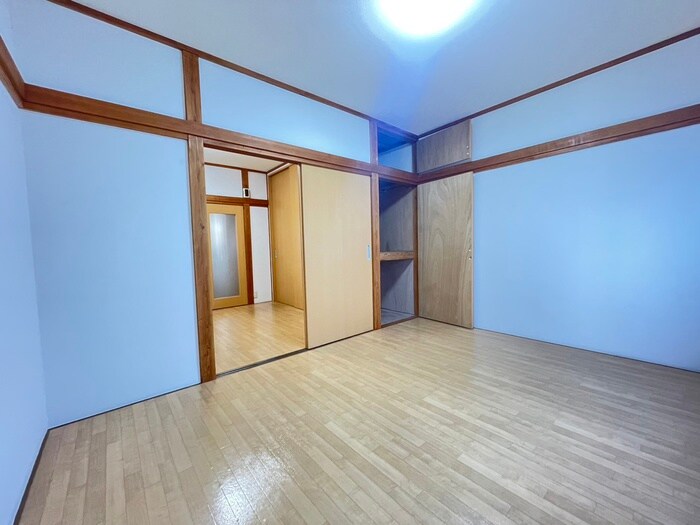 物件内観写真8　(居室)