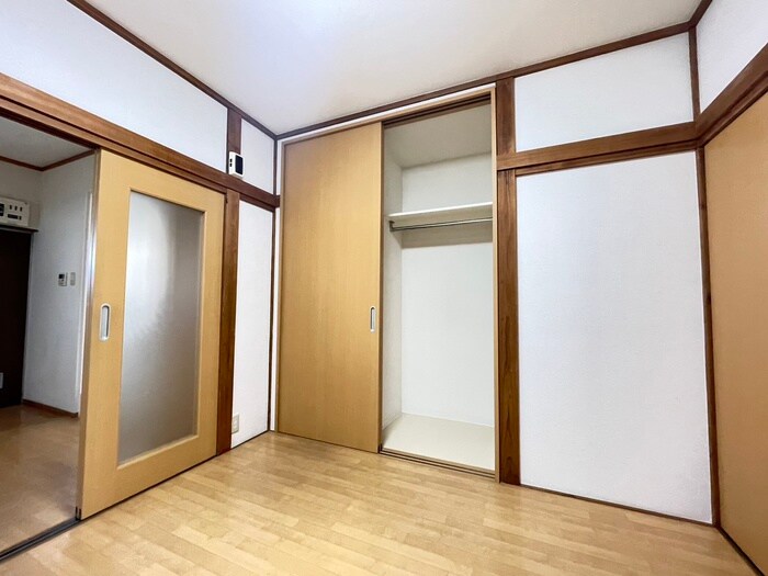 物件内観写真10　(収納)