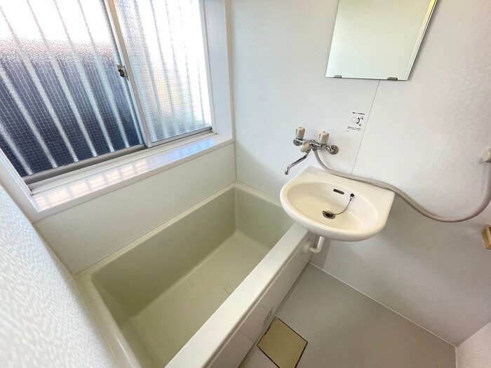 物件内観写真13　(バス／シャワールーム等)