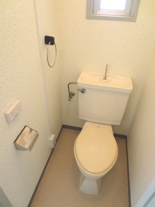 物件内観写真13　(トイレ)