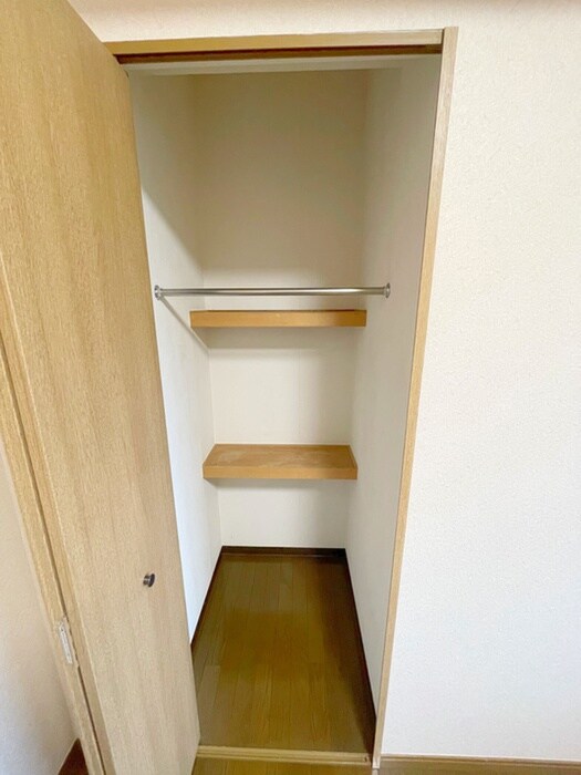 物件内観写真11　(収納)