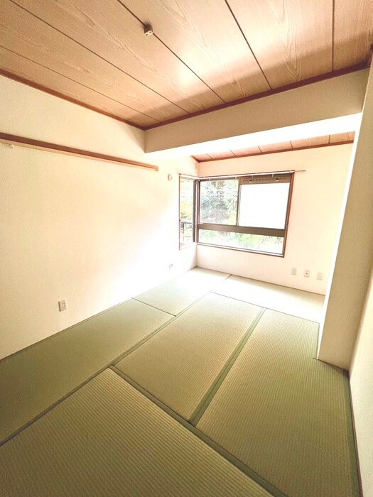 物件内観写真9　(居室)