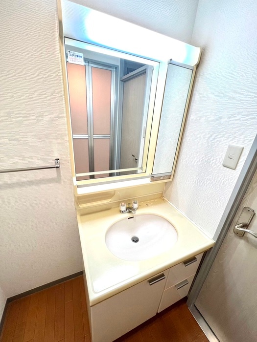 物件内観写真14　(洗面)