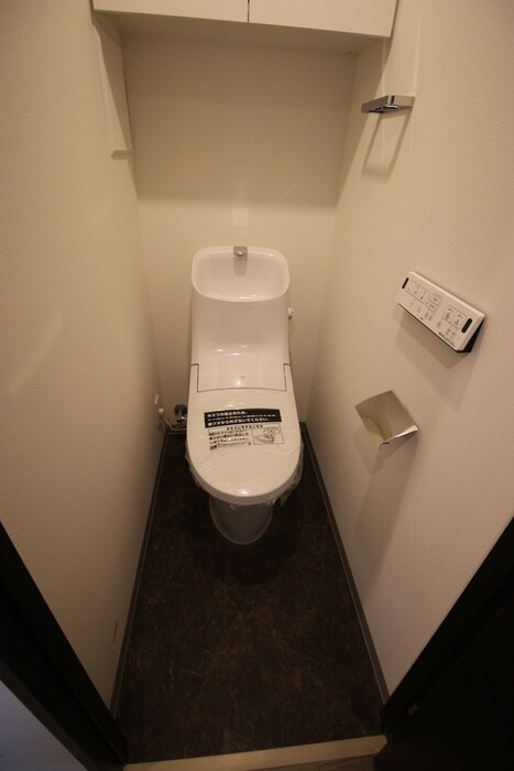 物件内観写真14　(トイレ)