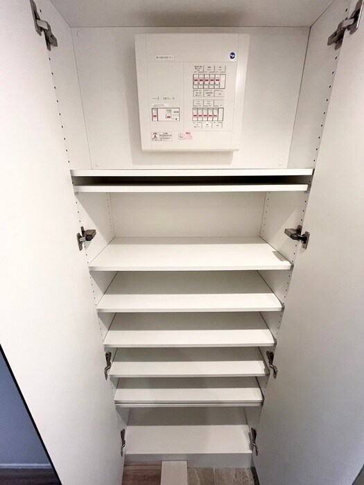 物件内観写真17　(洗濯機置場)