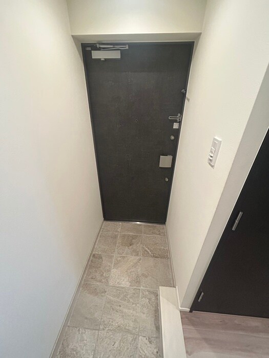 物件内観写真19　(玄関)