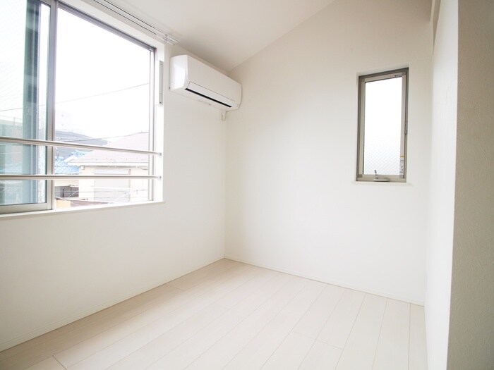 物件内観写真18　(居室)