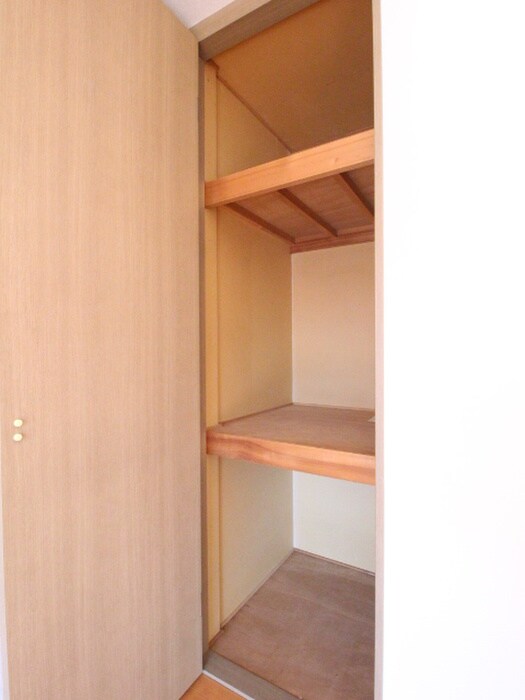 物件内観写真9　(収納)