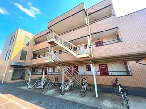 グリーンゲイブルズ外観写真