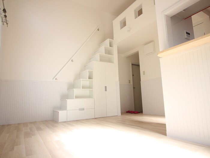 物件内観写真4　(居室)