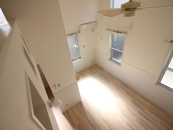 物件内観写真18　(居室)