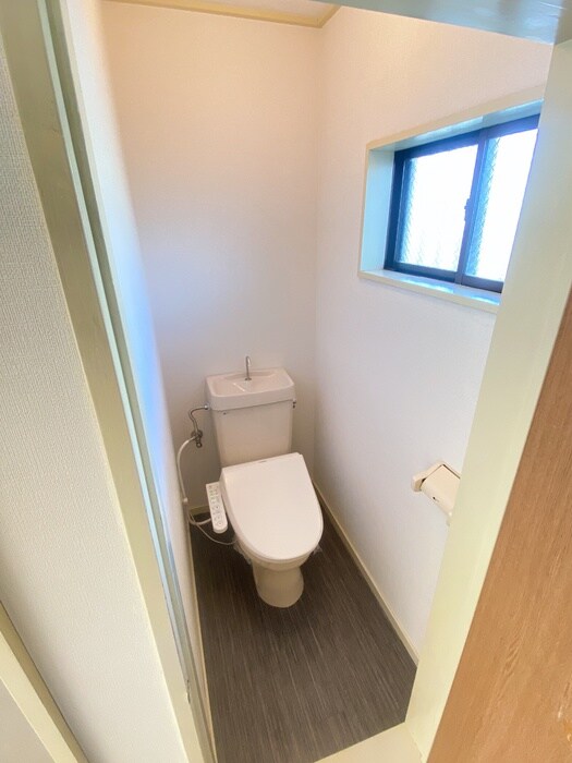 物件内観写真15　(トイレ)