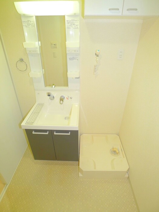 物件内観写真19　(洗濯機置場)