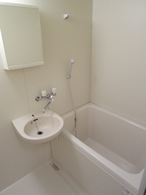 物件内観写真10　(バス／シャワールーム等)