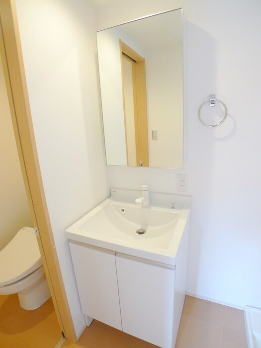 物件内観写真13　(洗面)