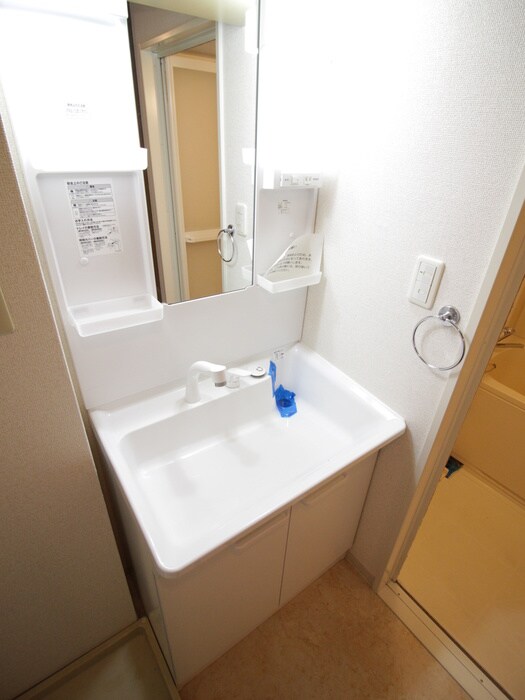 物件内観写真11　(洗面)