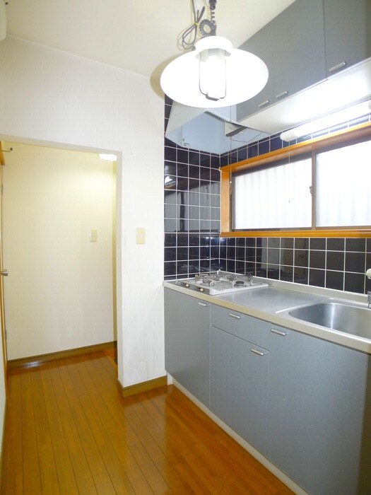 物件内観写真8　(居室)