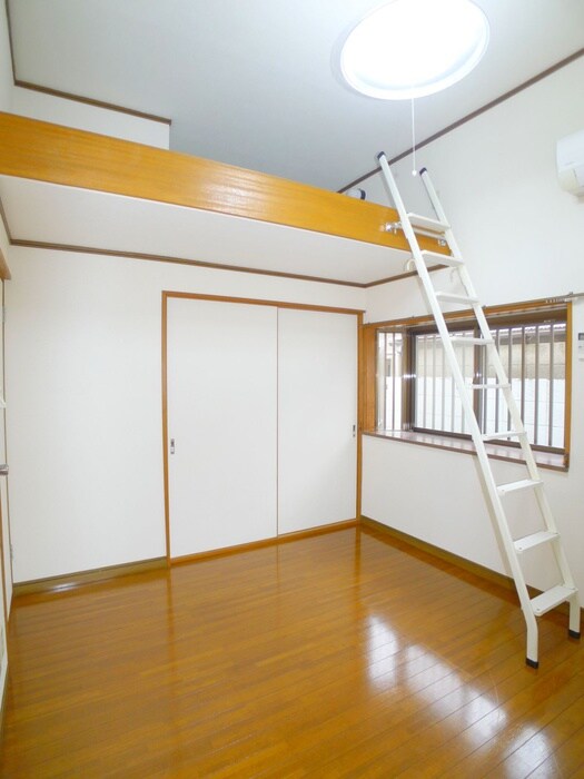 物件内観写真10　(居室)