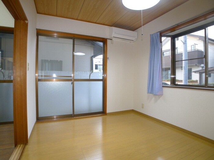 物件内観写真12　(居室)