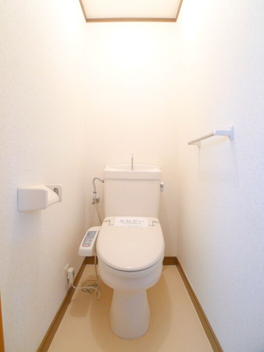 物件内観写真16　(トイレ)