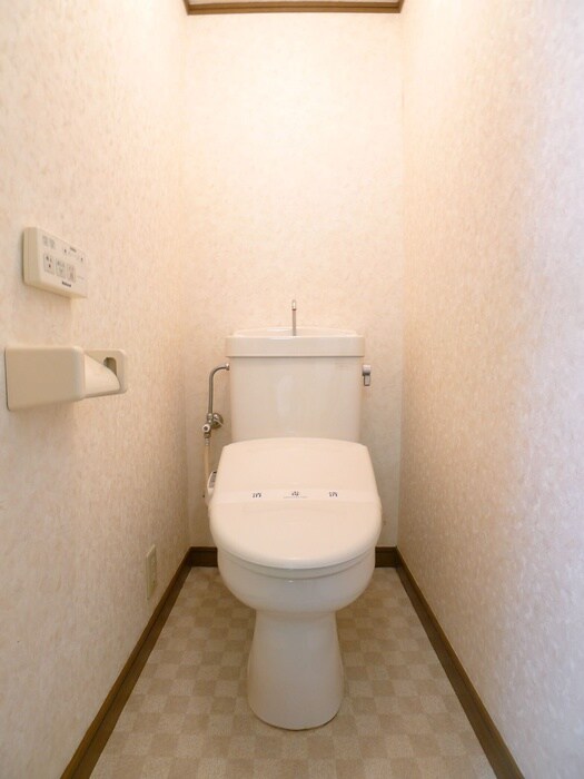 物件内観写真18　(トイレ)