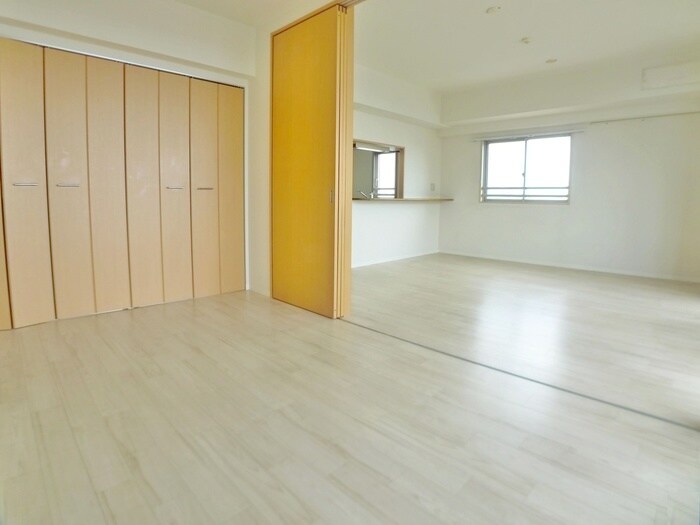 物件内観写真8　(内観写真)