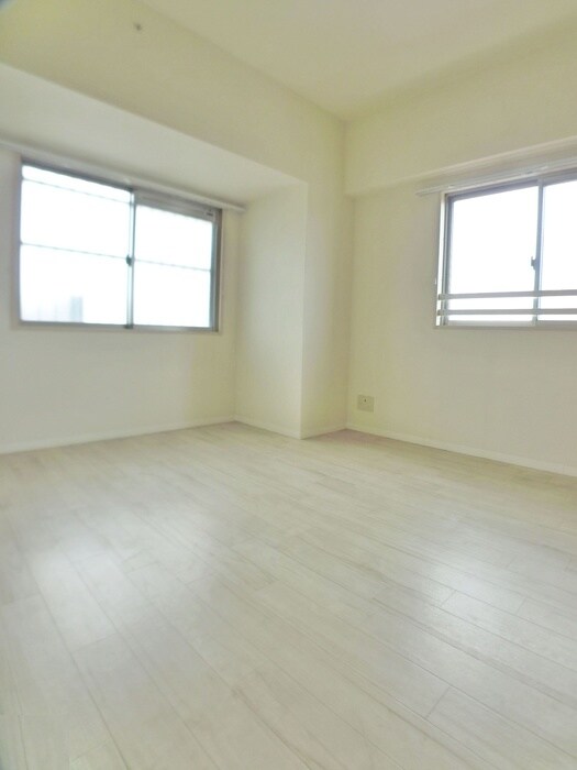 物件内観写真12　(内観写真)