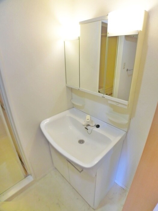 物件内観写真15　(洗面)