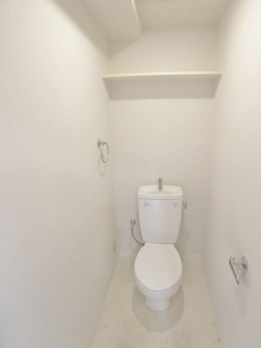 物件内観写真17　(トイレ)