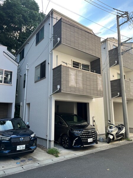 Ｉ　ＨＯＵＳＥ外観写真