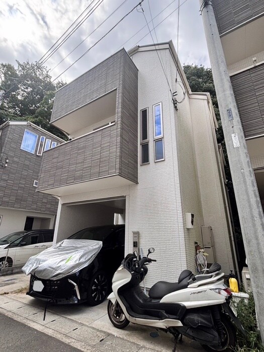 物件外観写真2　(外観写真)