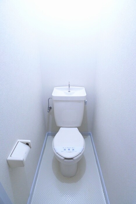 物件内観写真14　(トイレ)