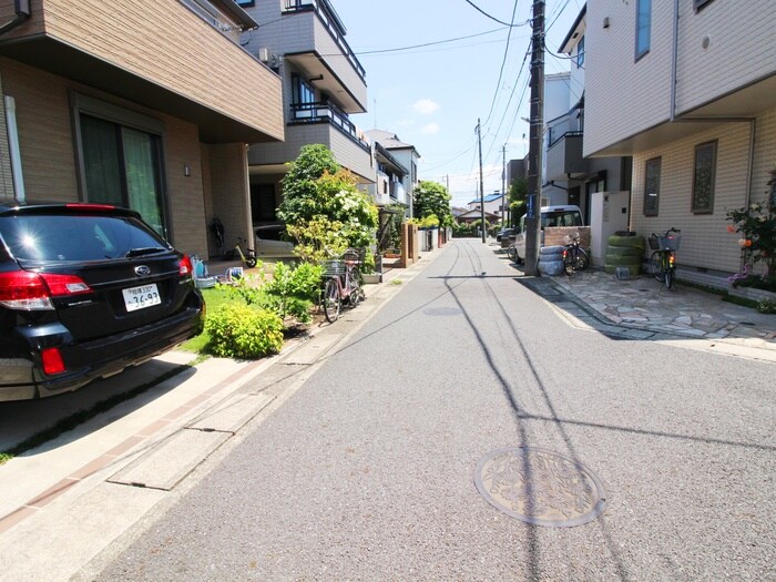 物件外観写真3　(周辺環境)