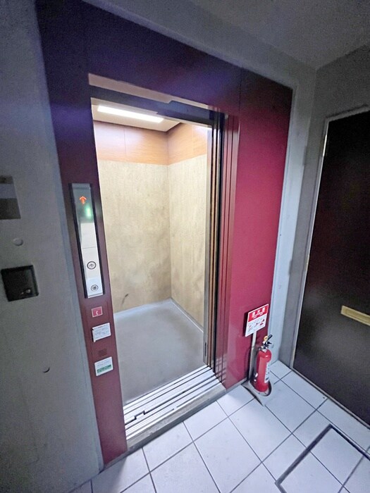 物件外観写真3　(建物設備)