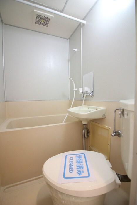 物件内観写真10　(トイレ)