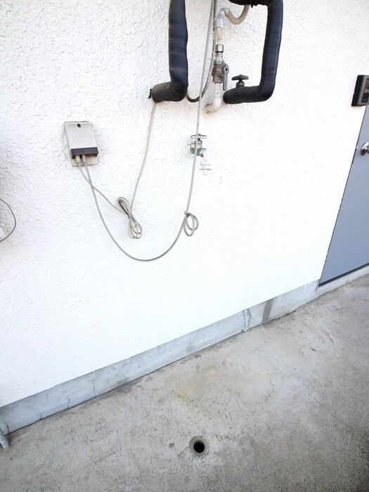 物件内観写真18　(洗濯機置場)