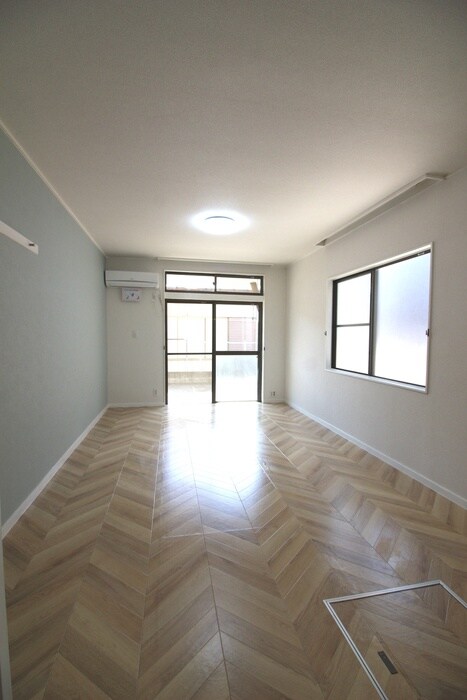 物件内観写真19　(居室)