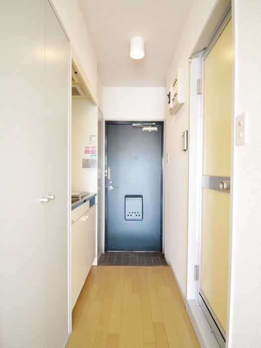 物件内観写真17　(廊下)