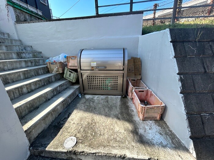 物件外観写真3　(その他)