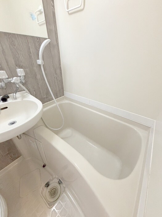 物件内観写真10　(バス／シャワールーム等)