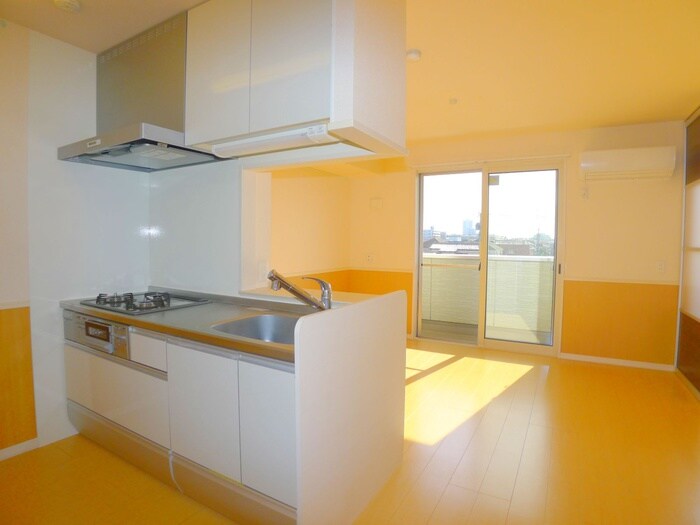 物件内観写真8　(内観写真)